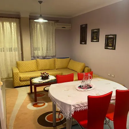 In Mali I Robit Golem Apartment